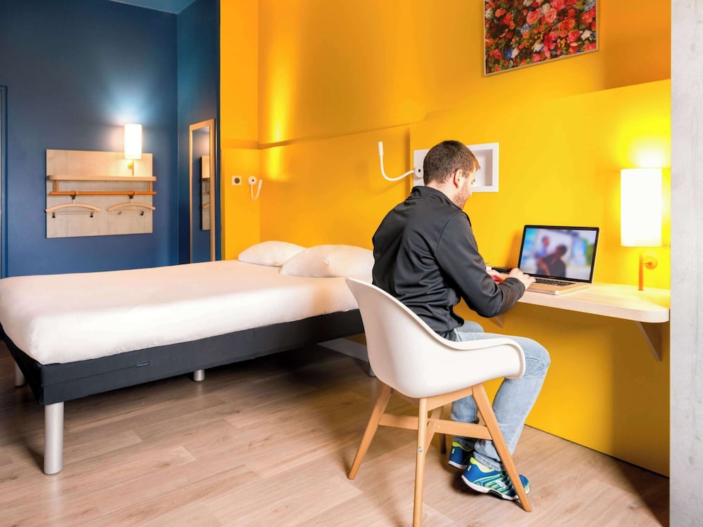 ibis budget Rennes Route de Lorient 15/68