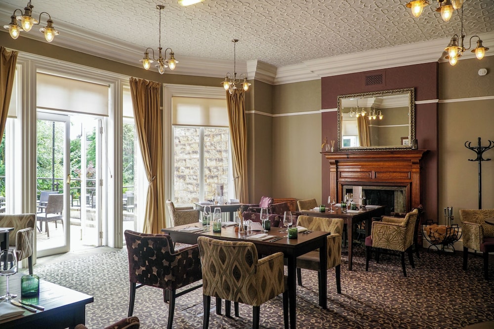 Halifax Hall 37/50