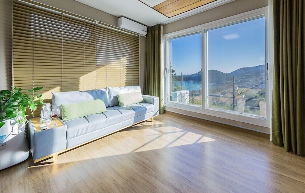 Namhae Oceanview Pension 17/41