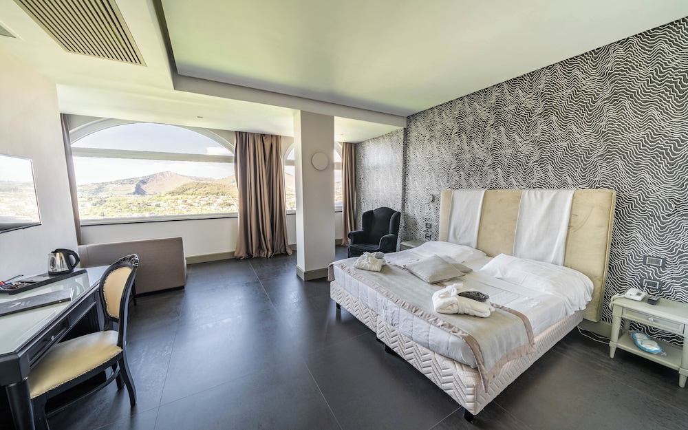 Junior Suite, Studio, Double Bed, Sofa