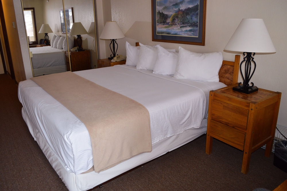 Inn at SilverCreek 15/75