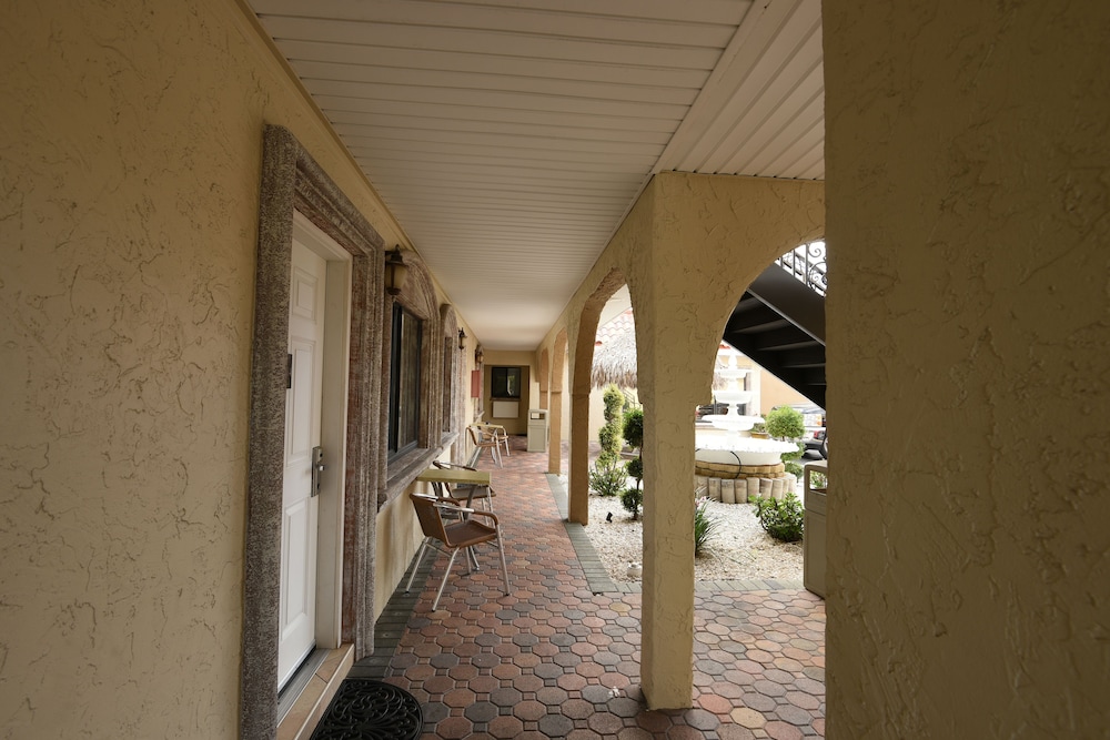 Bayview Plaza Waterfront Resort 39/70