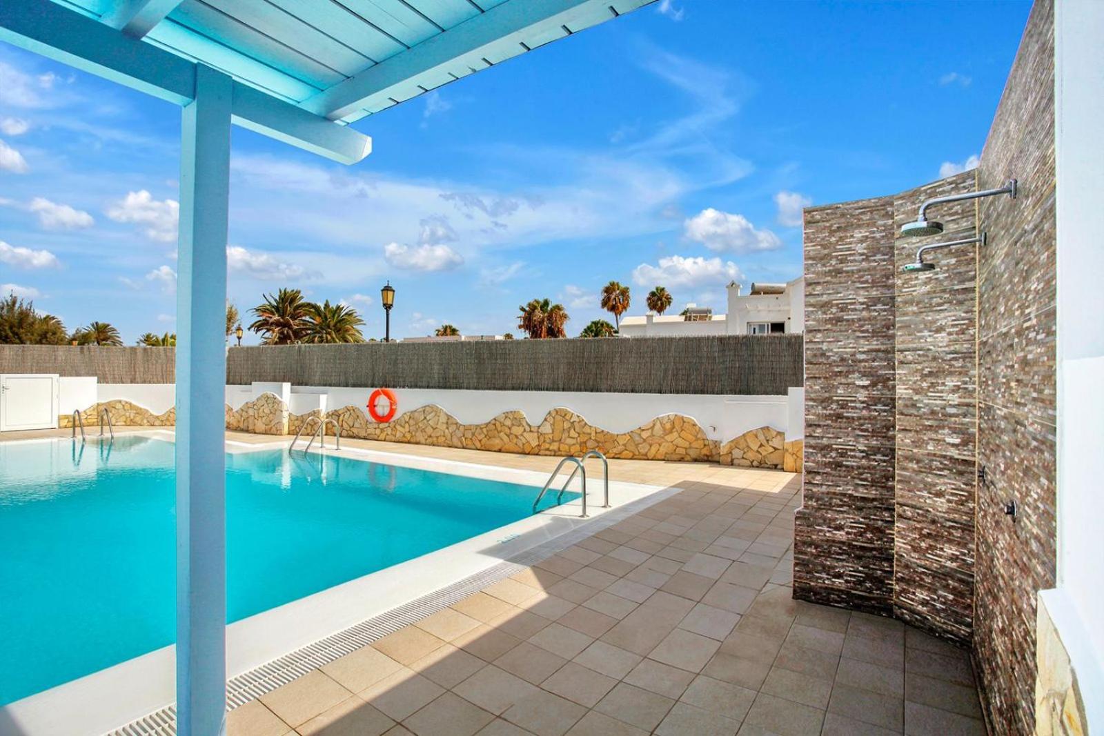 Apartamentos LIVVO Mar Azul 7/27