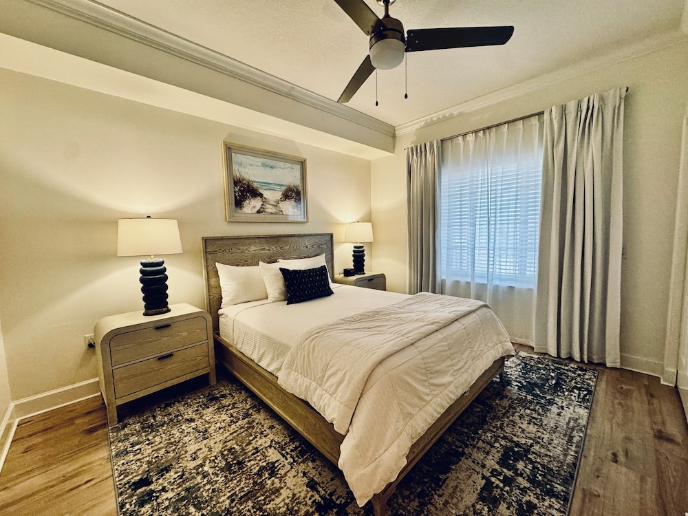3 Bedrooms, Condo, 2 King Beds, Queen Bed, Intracoastal View, Sofa