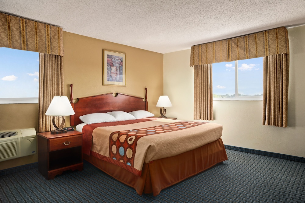 FairBridge Inn Express Williamsville 10/35