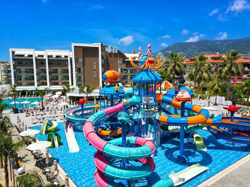 Blue Wave Suite Hotel - All Inclusive 40/49