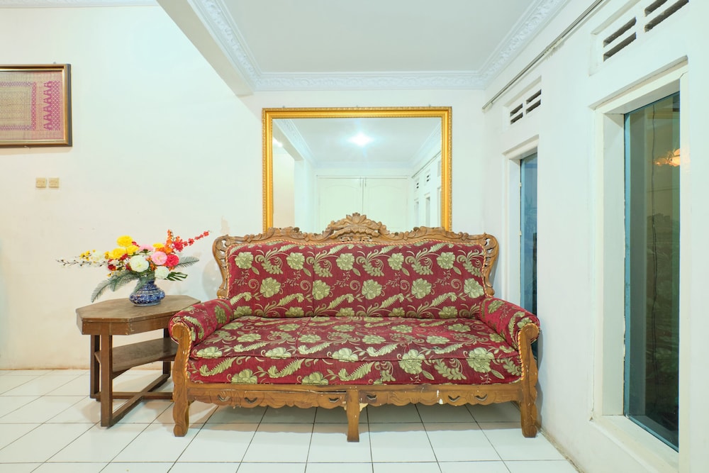 Oyo 2394 Hotel Brosta 17/26