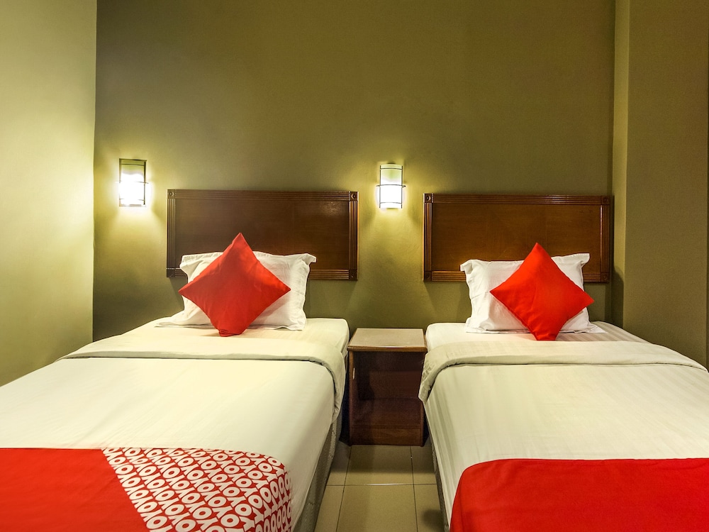 Room at Super OYO 828 Comfort Hotel Shah Alam, SHAH ALAM