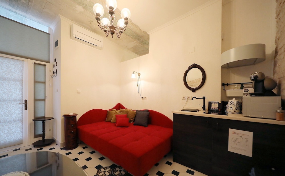 Central Apartments - Integrated Hotel 42/67