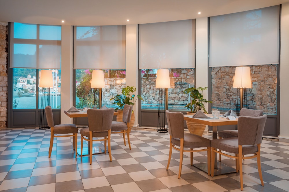 Megisti Hotel 42/58