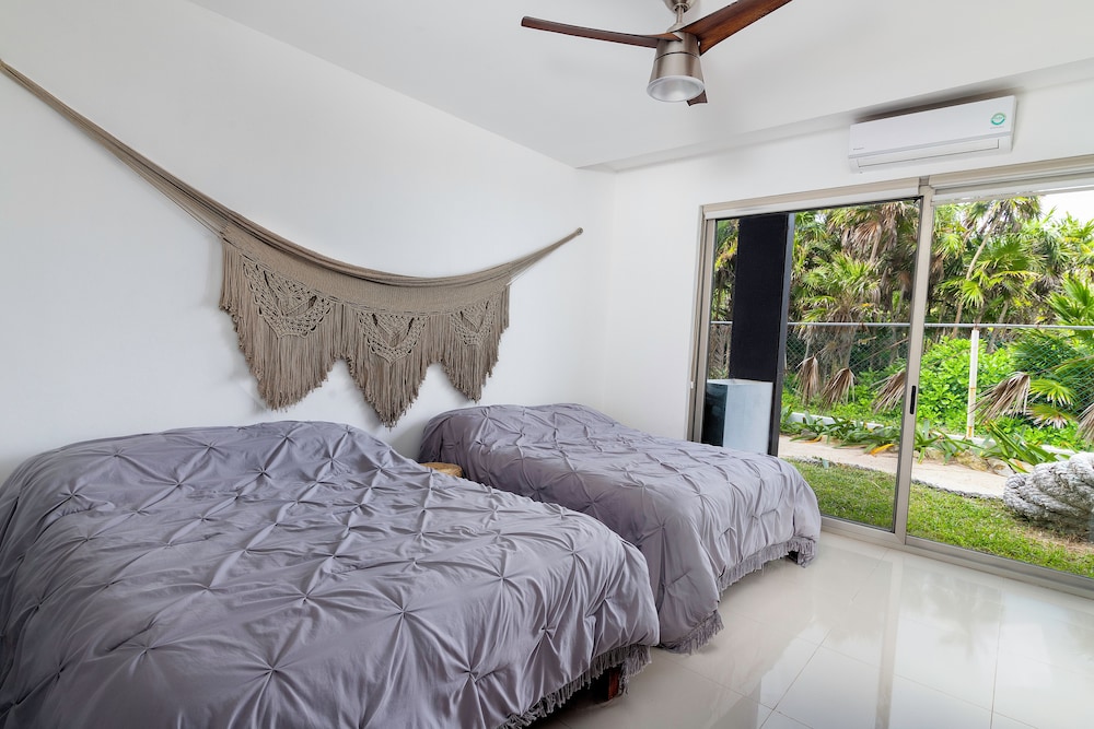2 BEDROOMS, LUXURY, APARTMENT, SEA VIEW