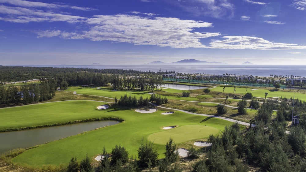 Vinpearl Resort and Golf Nam Hoi An 75/78