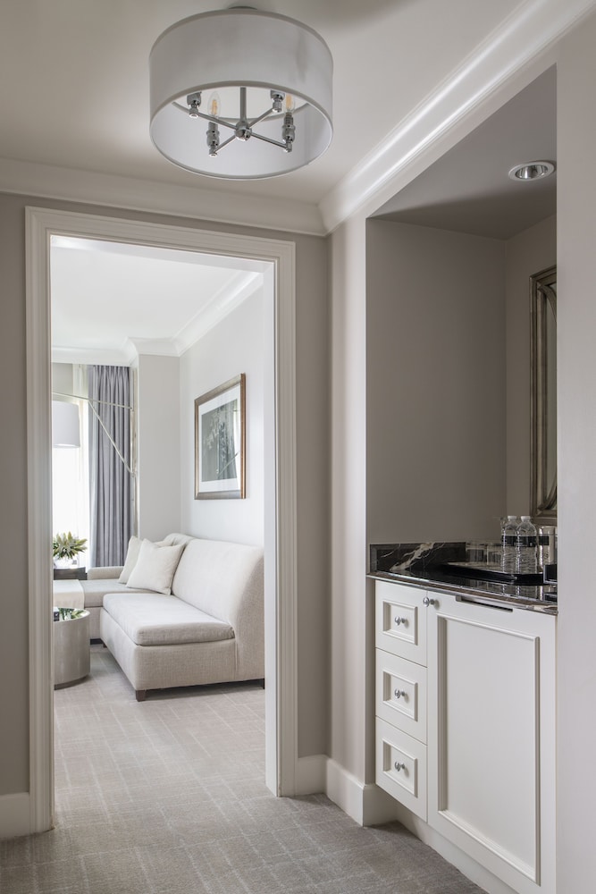 Waldorf Astoria Atlanta Buckhead 21/80