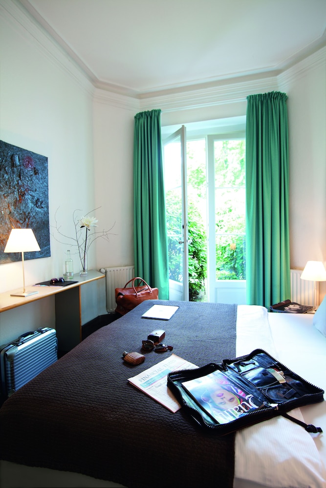 Aussen Alster Hotel 44/73