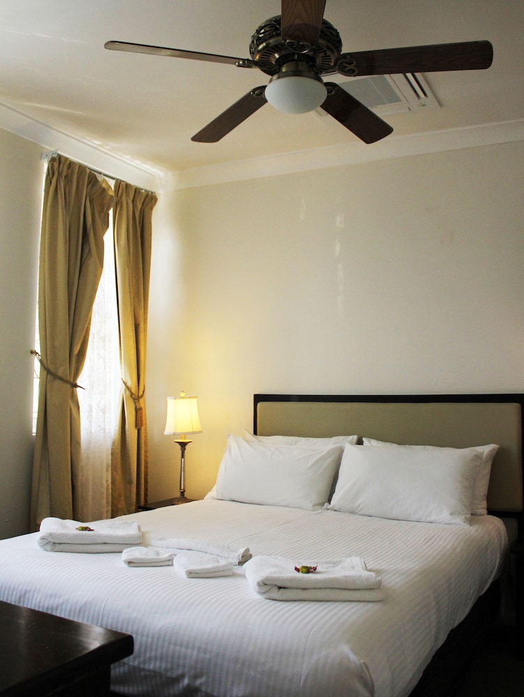 2 Bedrooms, Family, 1 Double and 1 Single Bed
