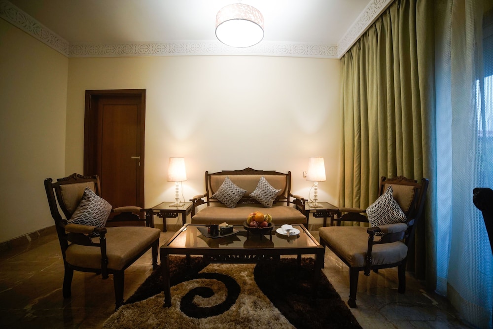 Evershine Resort & Spa 53/69