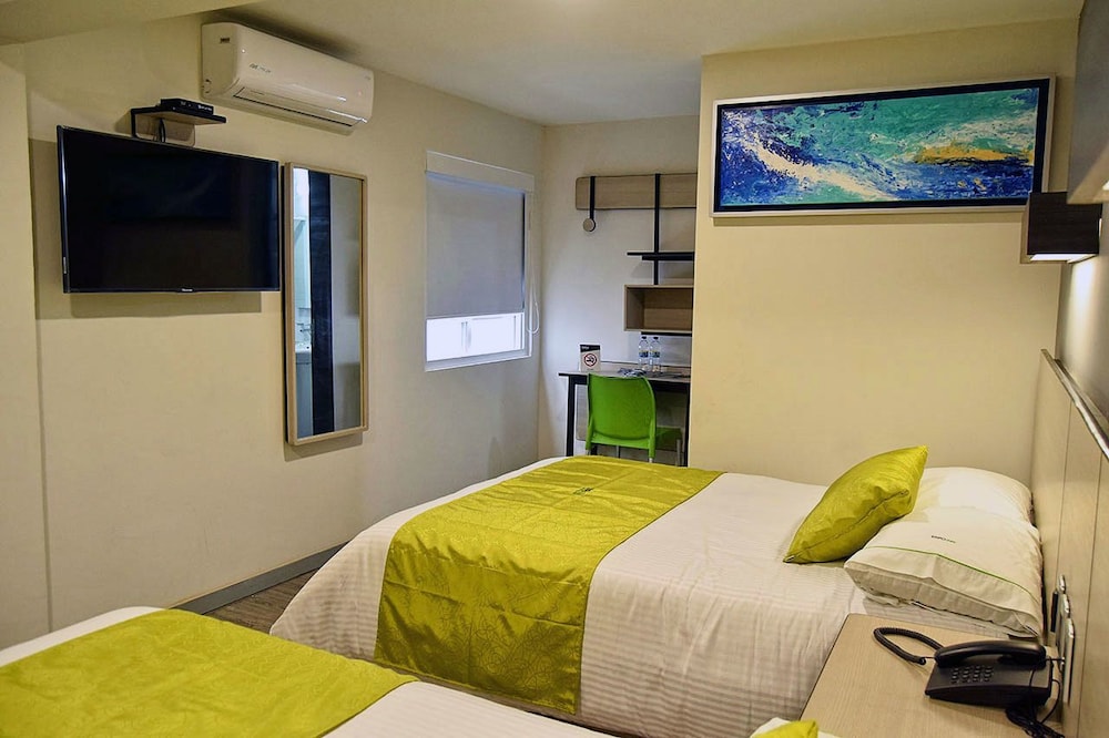 Hotel Expo Inn 19/65