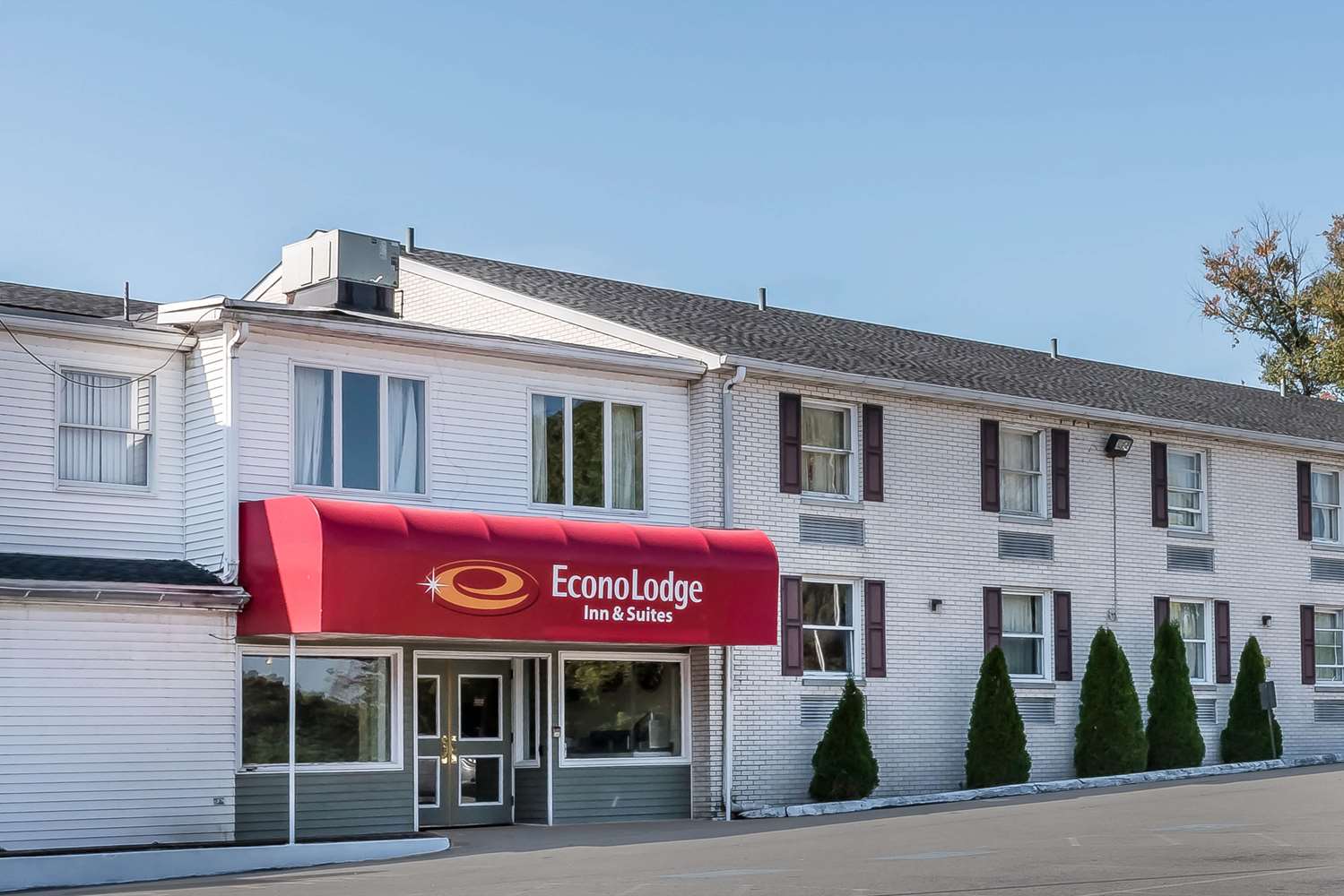 Econo Lodge Airport Reading PA 1/37
