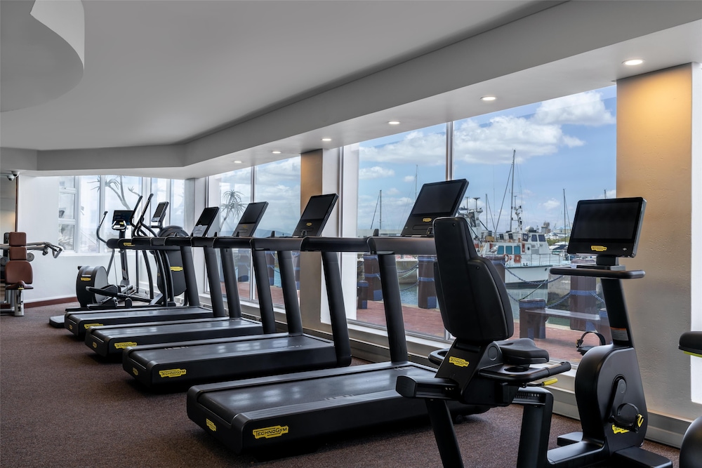 Radisson Collection Hotel, Waterfront Cape Town 24/44