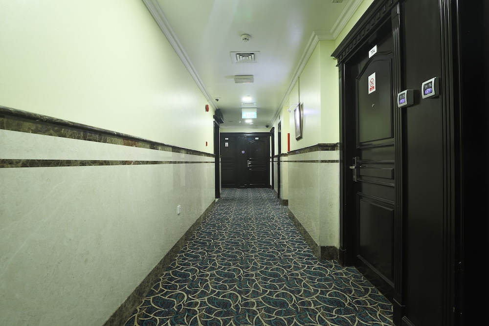 Eureka Hotel 9/20