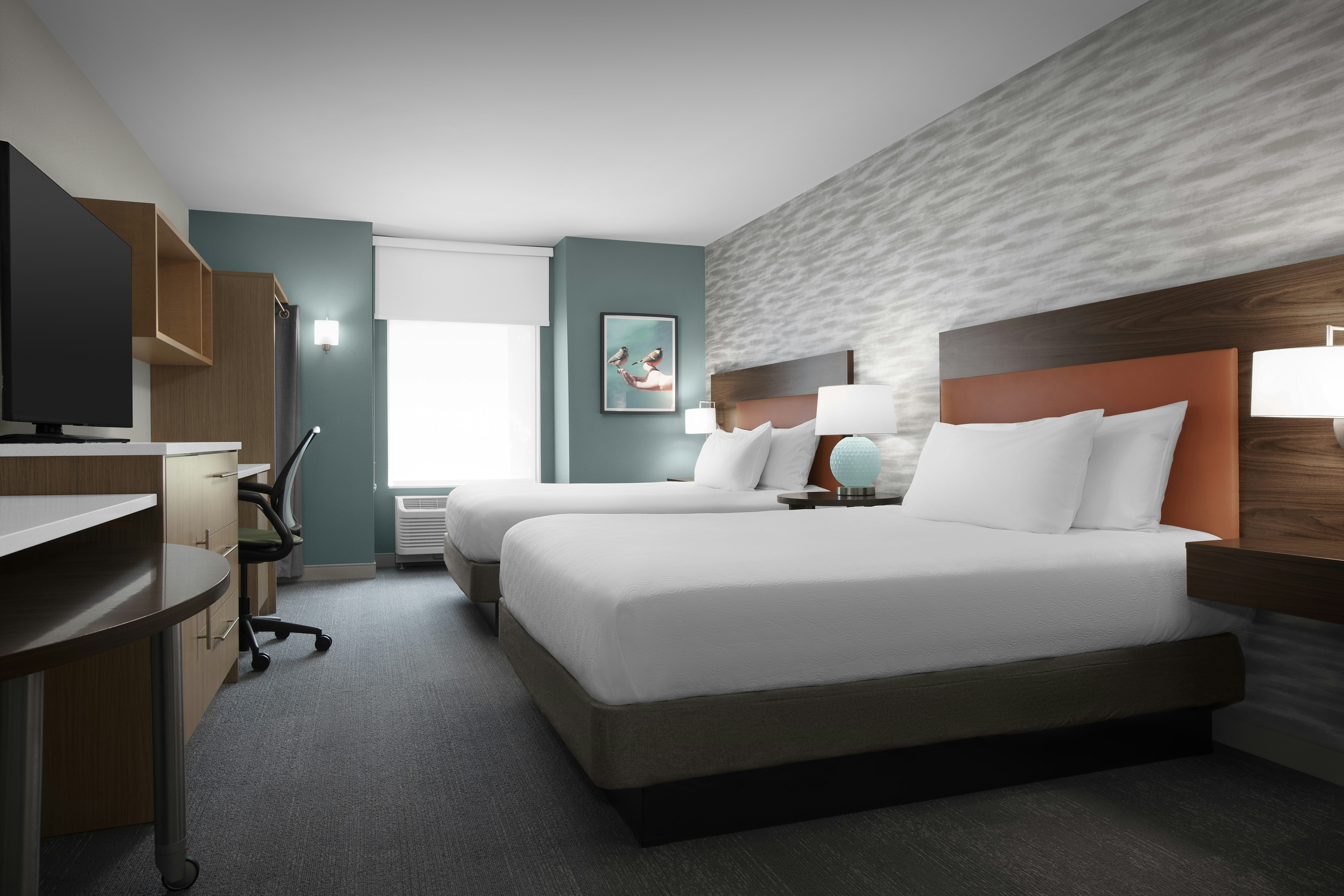 STUDIO, 2 QUEEN BEDS, ACCESSIBLE