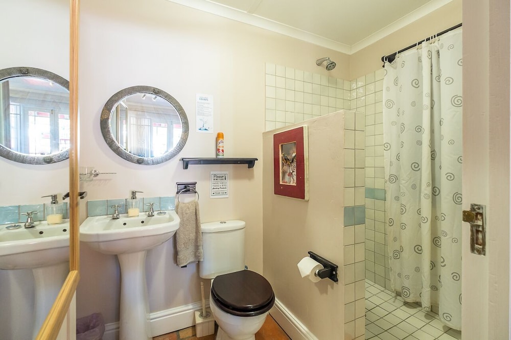 Inn Style Guesthouse 27/50