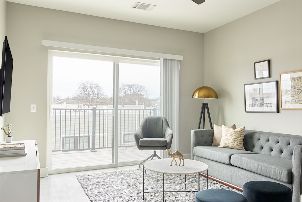 Sonder - Belcourt 33/50