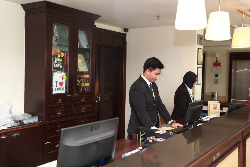 GRAND KAMPAR HOTEL 31/56