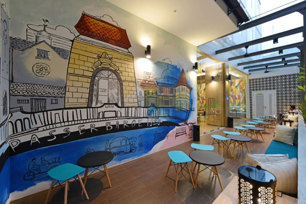 Pop Hotel Pasar Baru Jakarta 12/24
