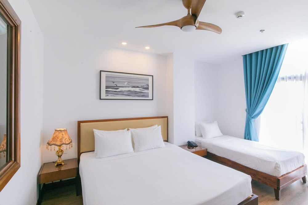 Ritzy Boutique Hotel Da Nang 26/77
