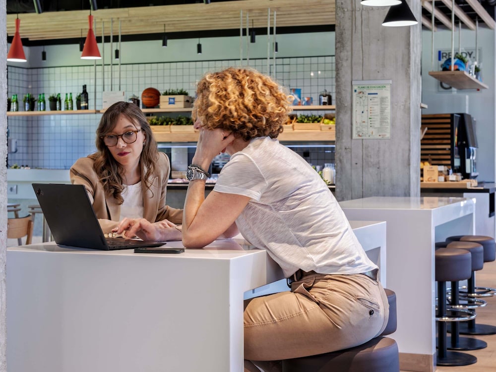 ibis budget Madrid Aeropuerto 9/58