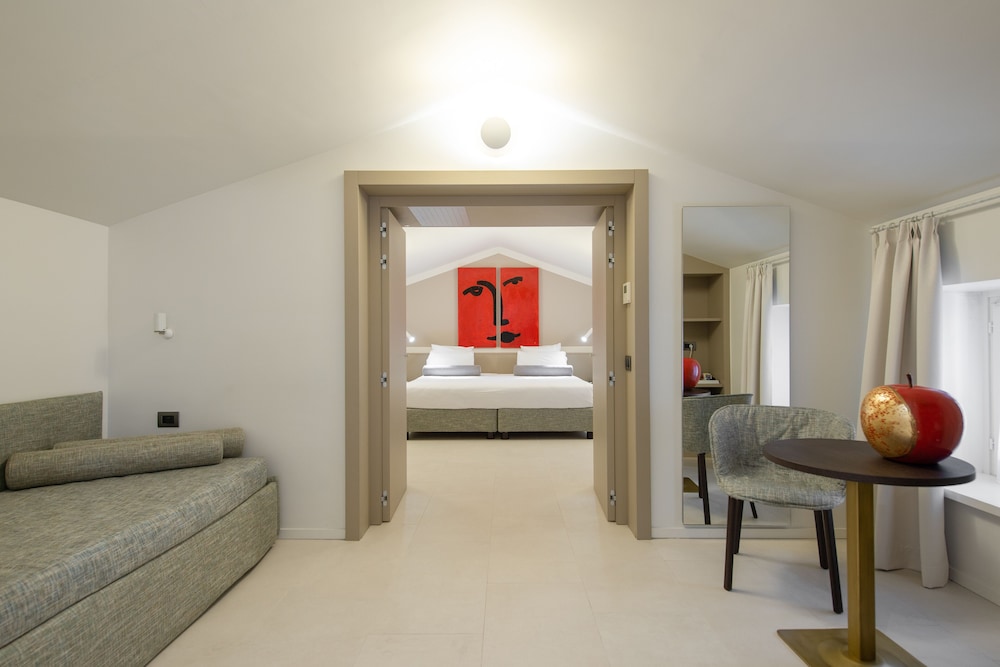 Le Funi Hotel 49/73