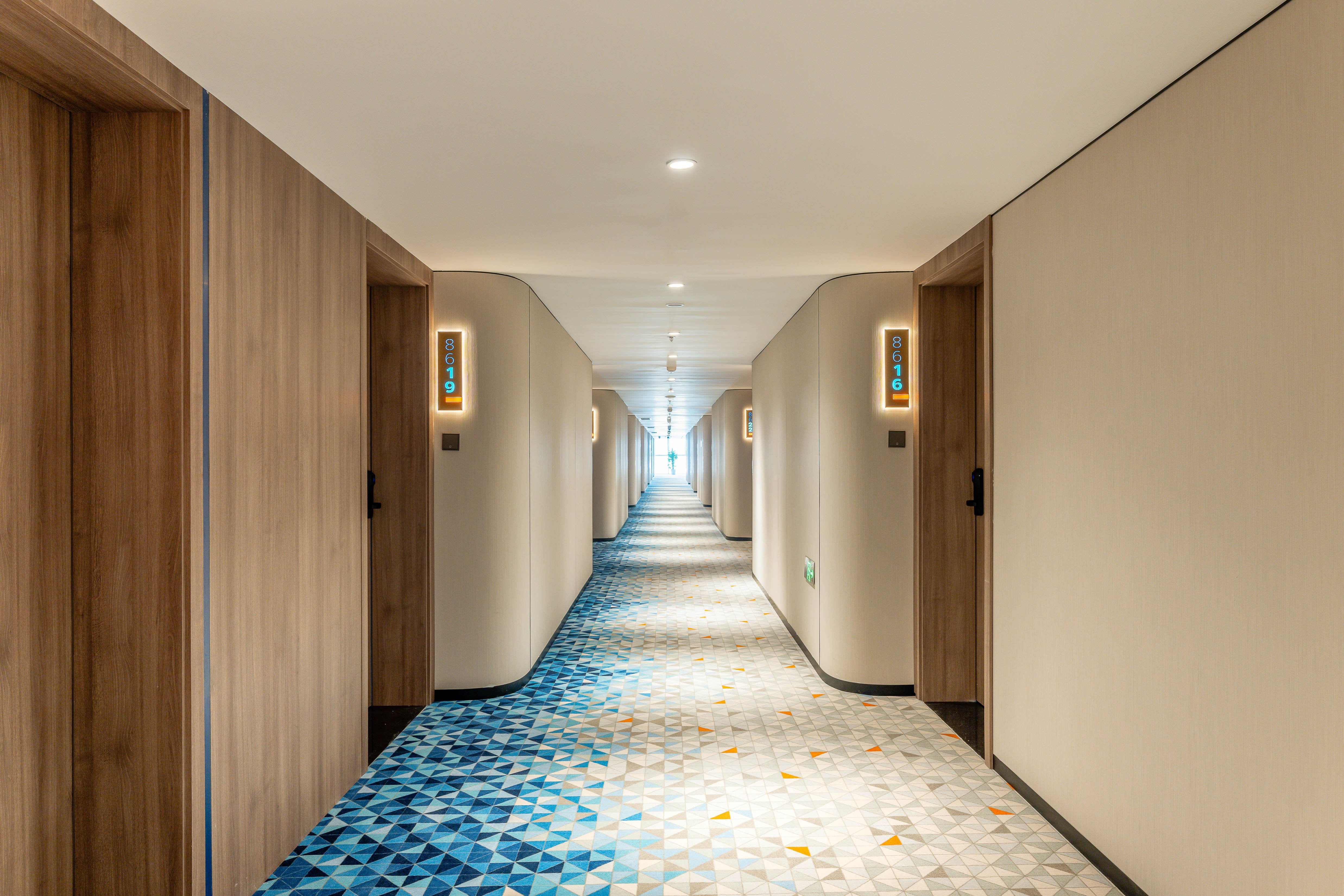 Holiday Inn Express Beijing Conference Center 20/35