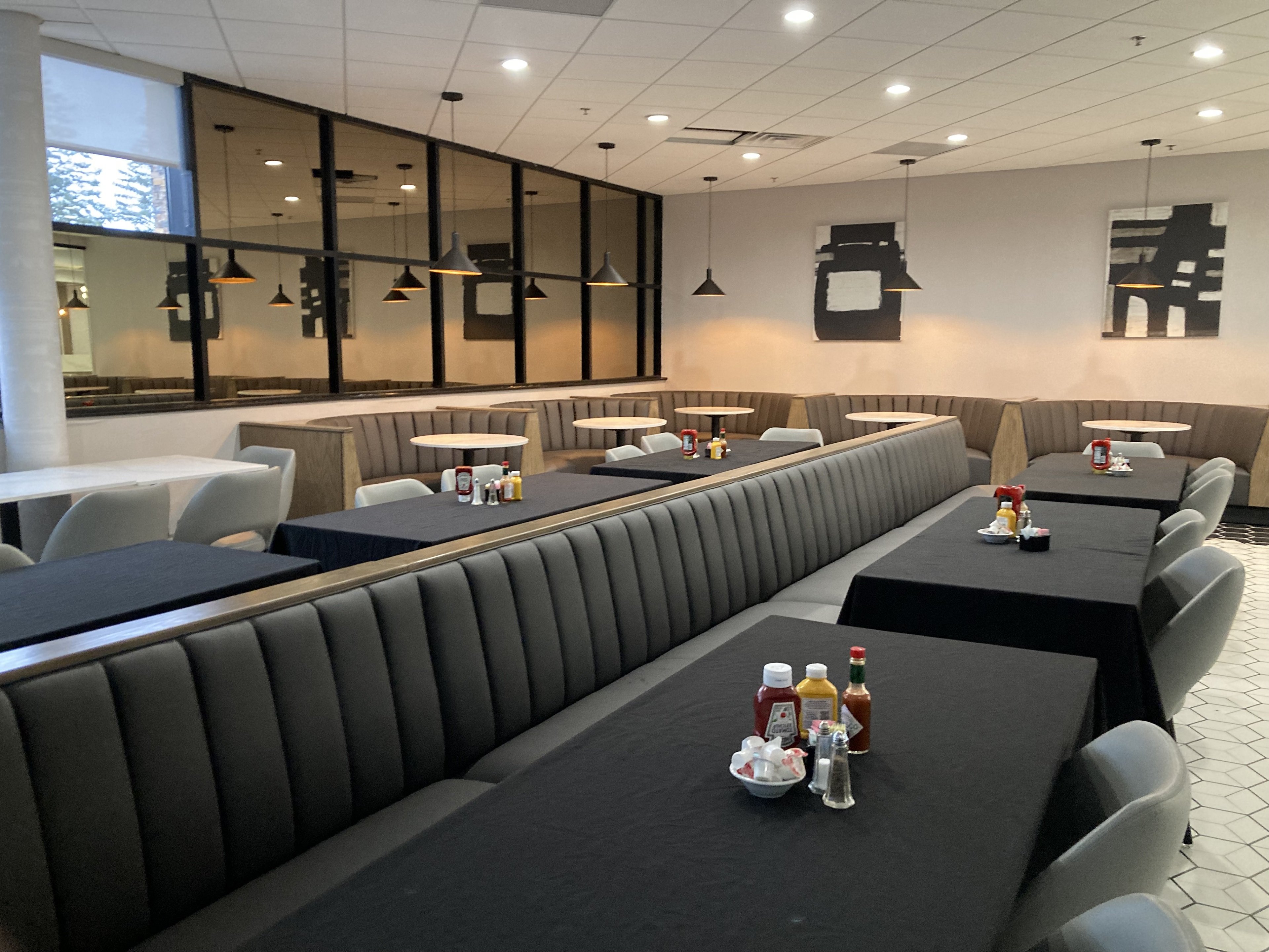 Crowne Plaza Auburn Hills 52/73