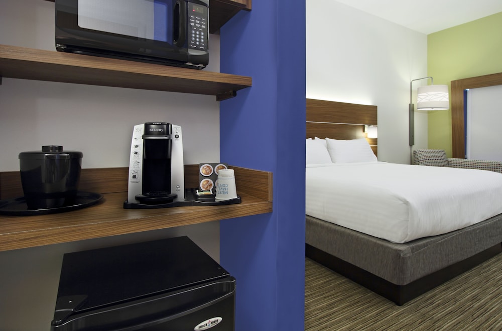 Holiday Inn Express Jasper 22/76
