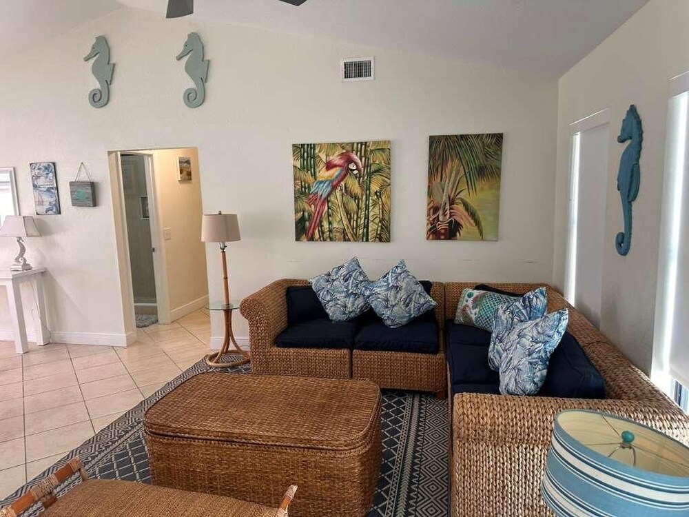 Port St Lucie 3BD -2B 14/32