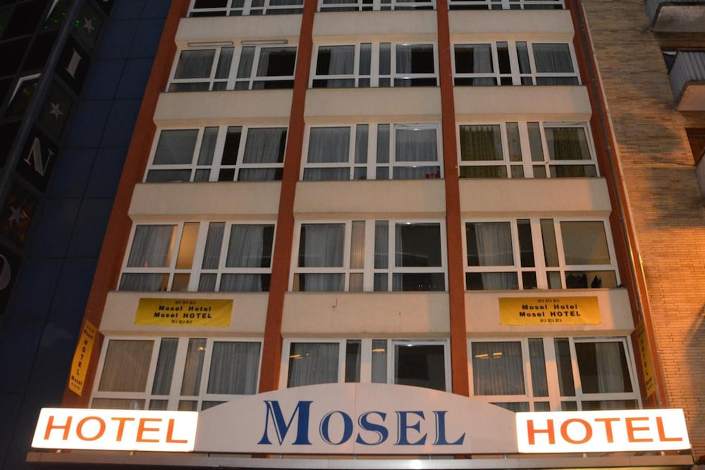Mosel Hotel 2/18