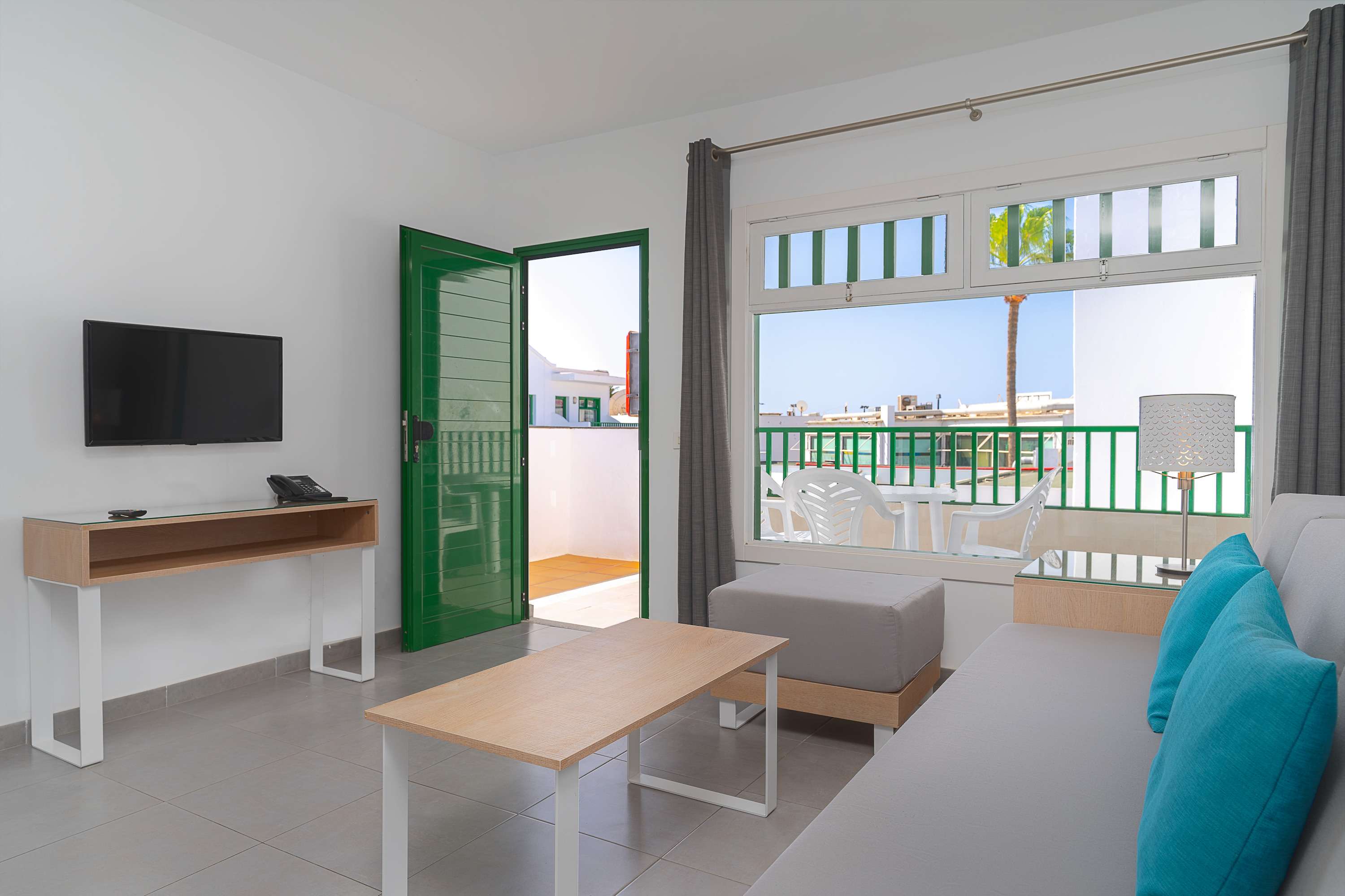 Elena Apartamentos 22/44