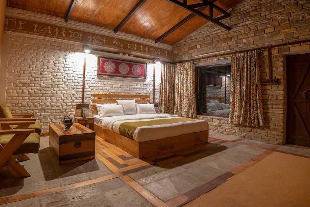 BluSalzz Homes - The Himalayan Bungalow, Almora - Uttarakhand by ZUZU 19/49