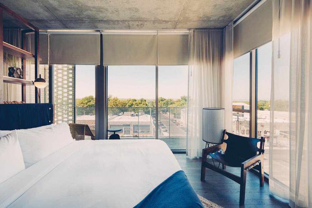 South Congress Hotel 14/46