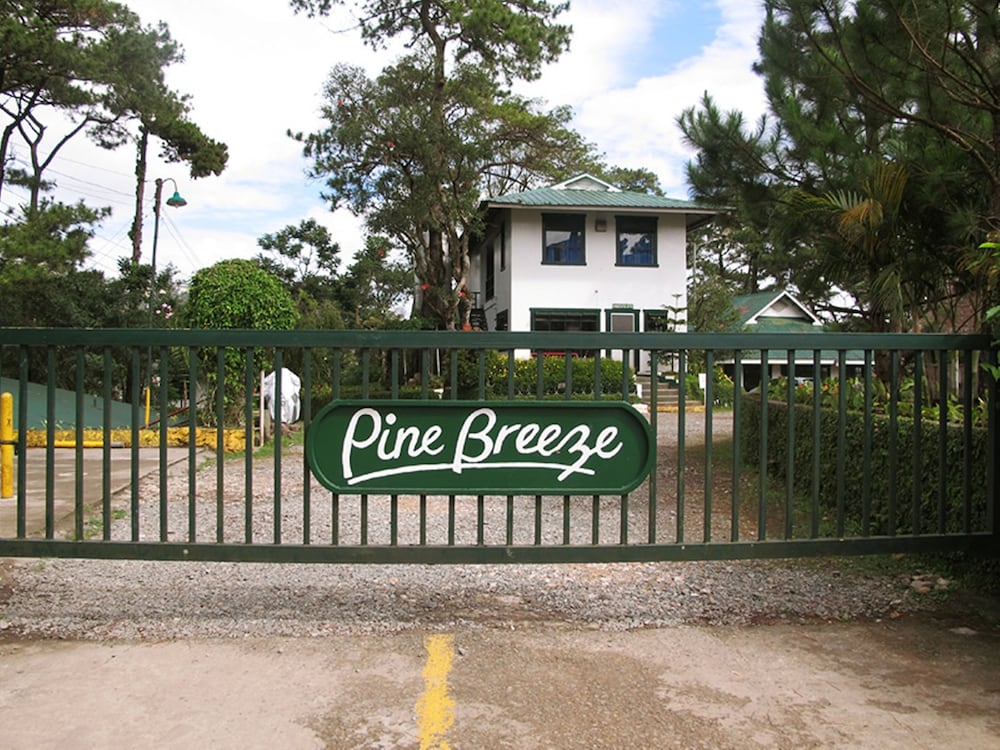 Pine Breeze Cottages 47/55