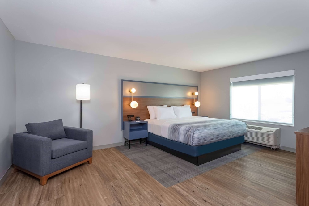AmericInn by Wyndham Mountain Home 9/26
