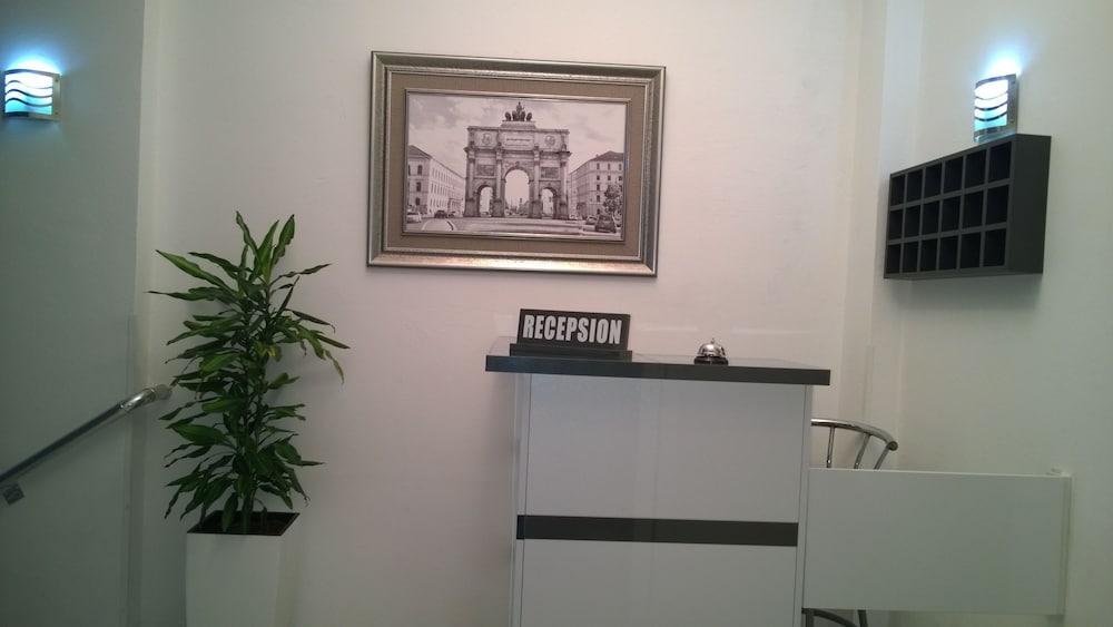 Hotel Ceko 35/50