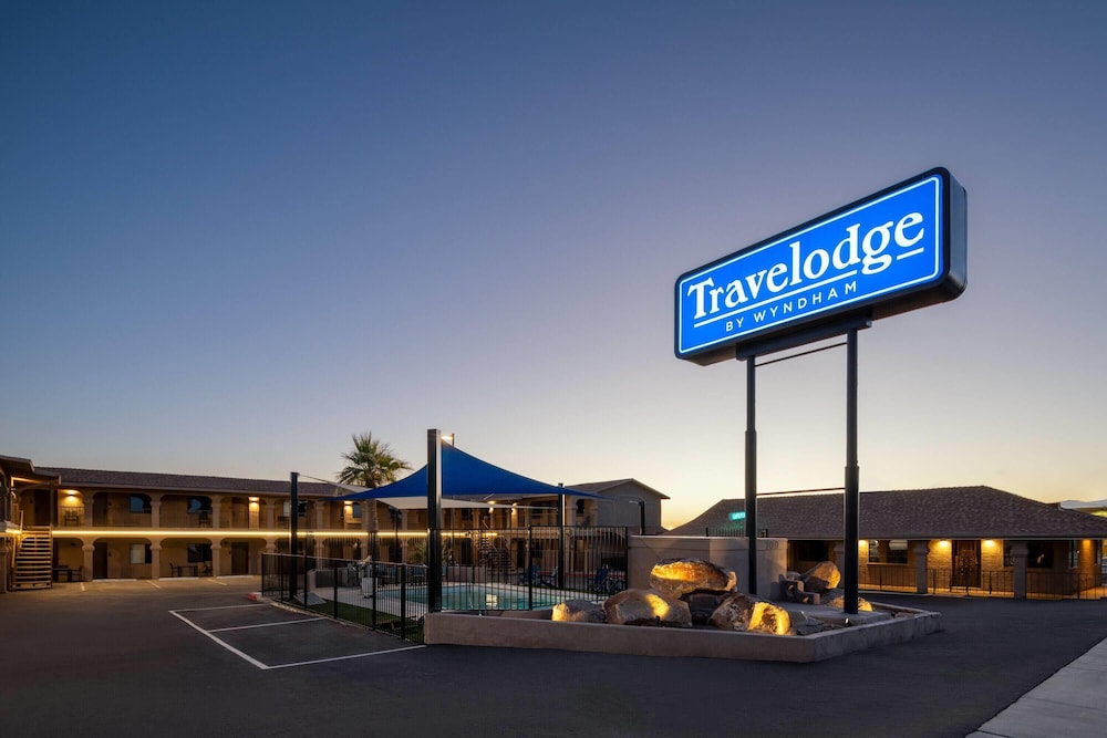 Travelodge by Wyndham Parker 55/67