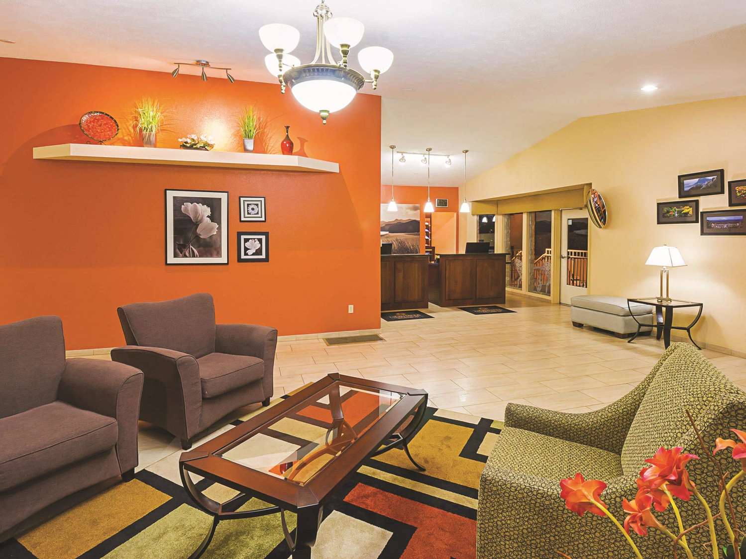 La Quinta Inn & Suites by Wyndham Woodburn 16/22