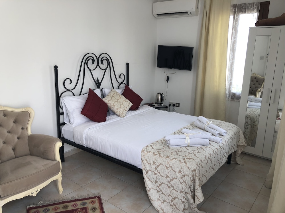 Lord's Residence Boutique Hotel 19/75