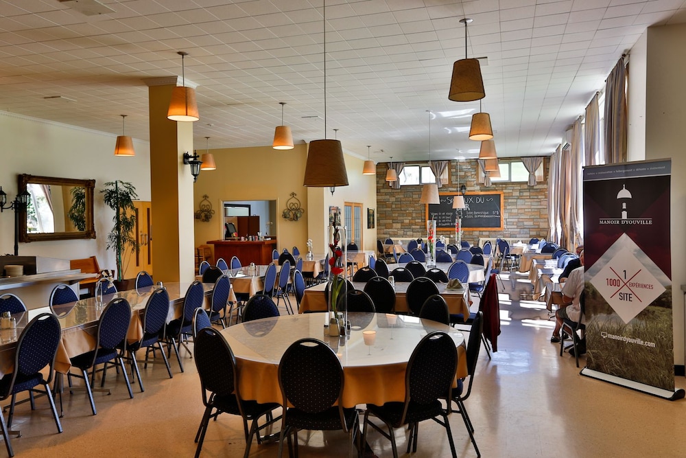 Manoir D'youville 29/50