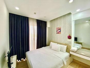 3 Bedrooms, Design, Apartment, 3 Queen Beds, City View