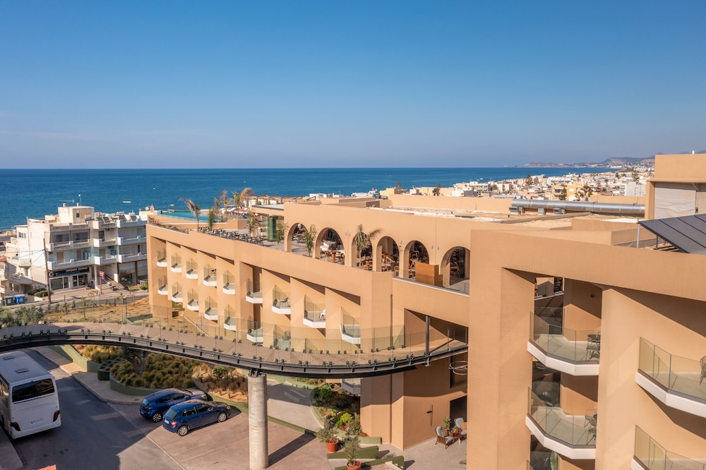 Minos Ambassador Suites Spa 42/50