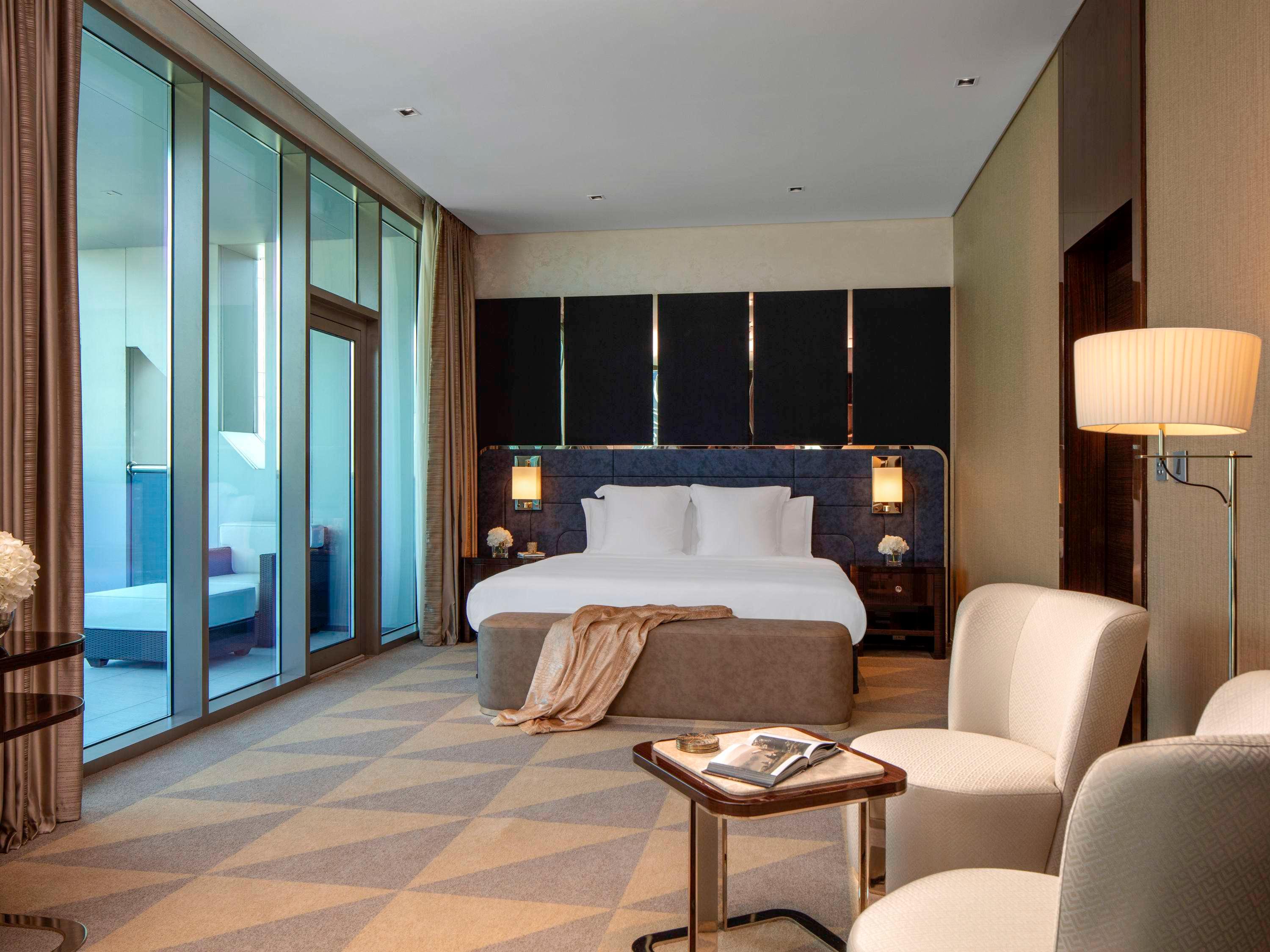 1 Bedroom, Suite, Burj Khalifa View, Balcony